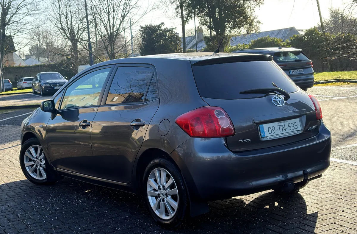 Toyota Auris 2009 1.4 D4D Automatic new nct 9/26 - Image 4