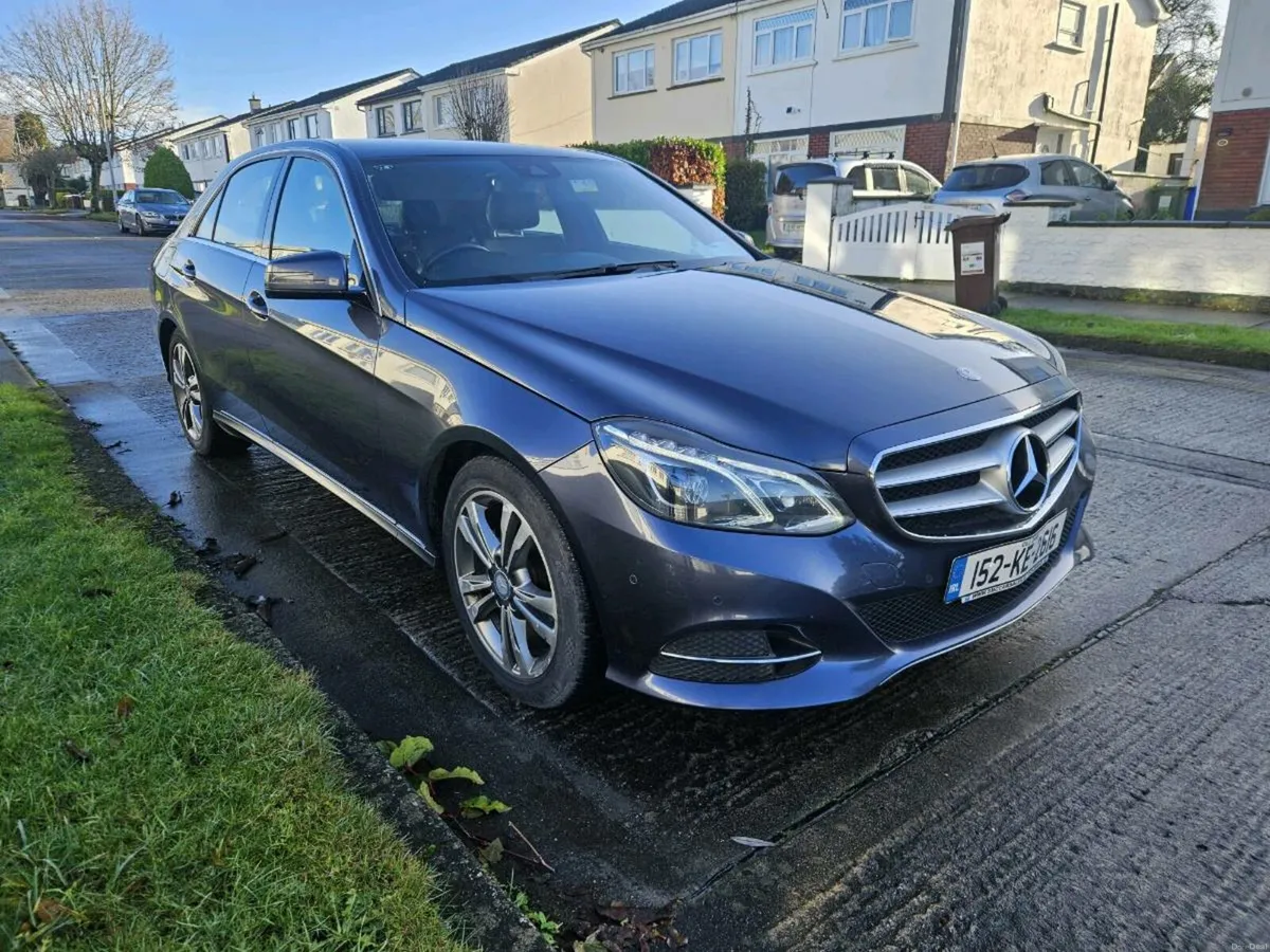 2015 Mercedes E-220D, 236km. - Image 1