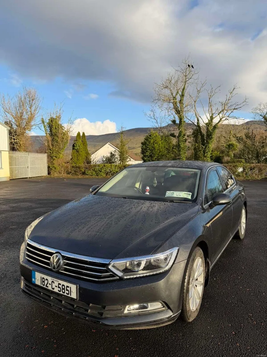 Volkswagen Passat 2018 130km - Image 1