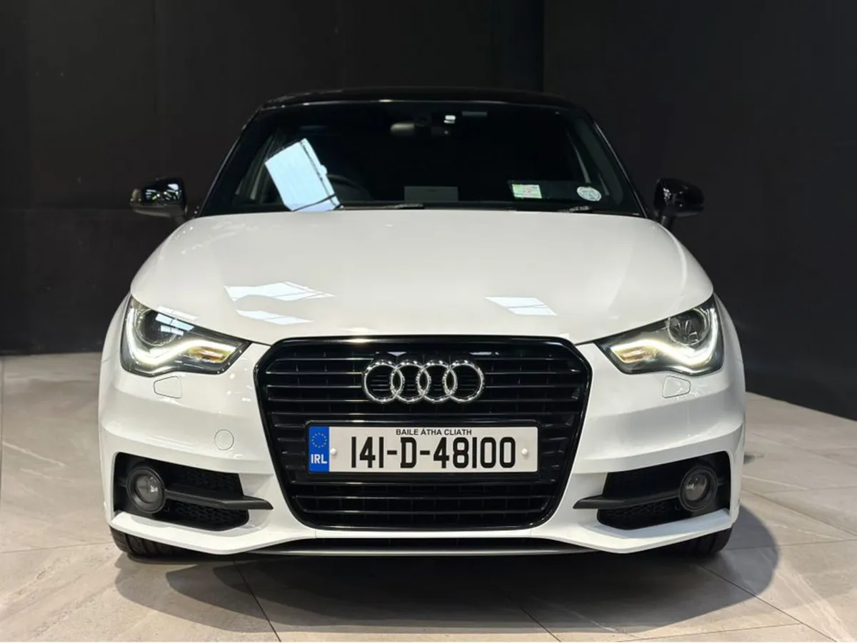 1.4 TFSi S-Line AUTO 3 DOOR LOW MILEAGE - Image 3