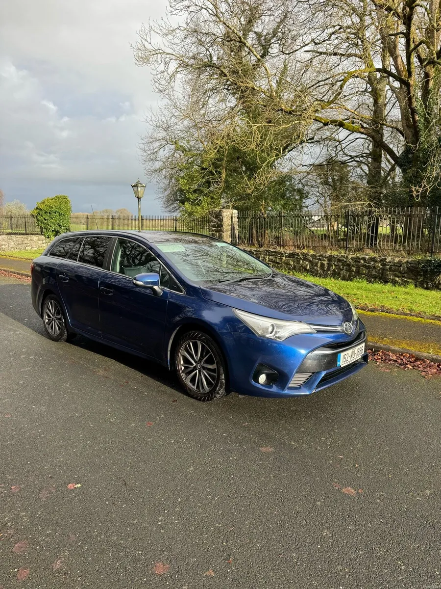 2015 Toyota Avensis Estate Bussiness Ed 2L Diesel - Image 1