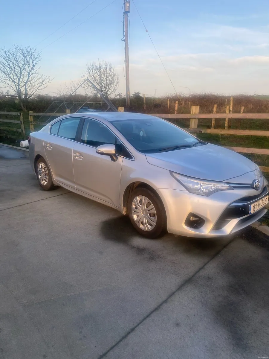 Toyota Avensis - Image 1