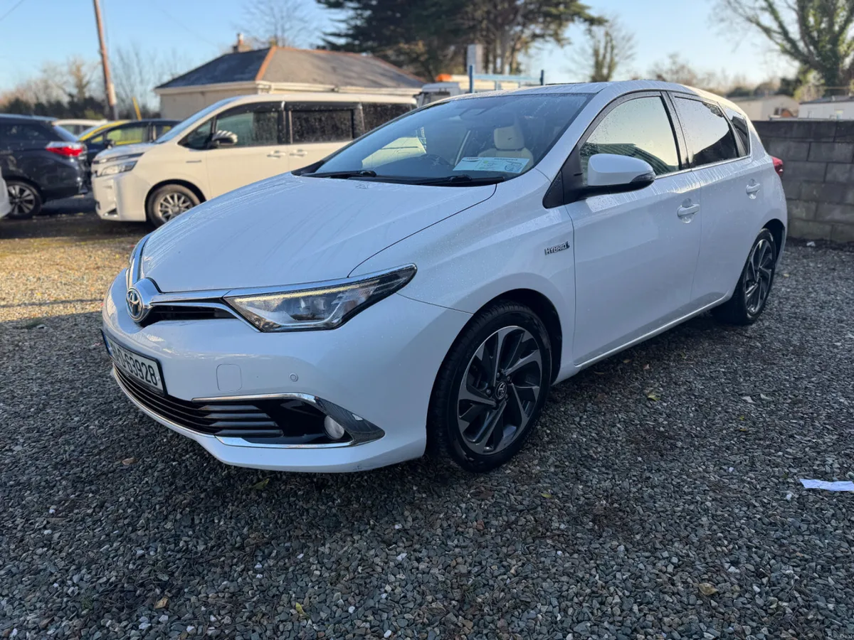 Toyota Auris 2016 - Image 3