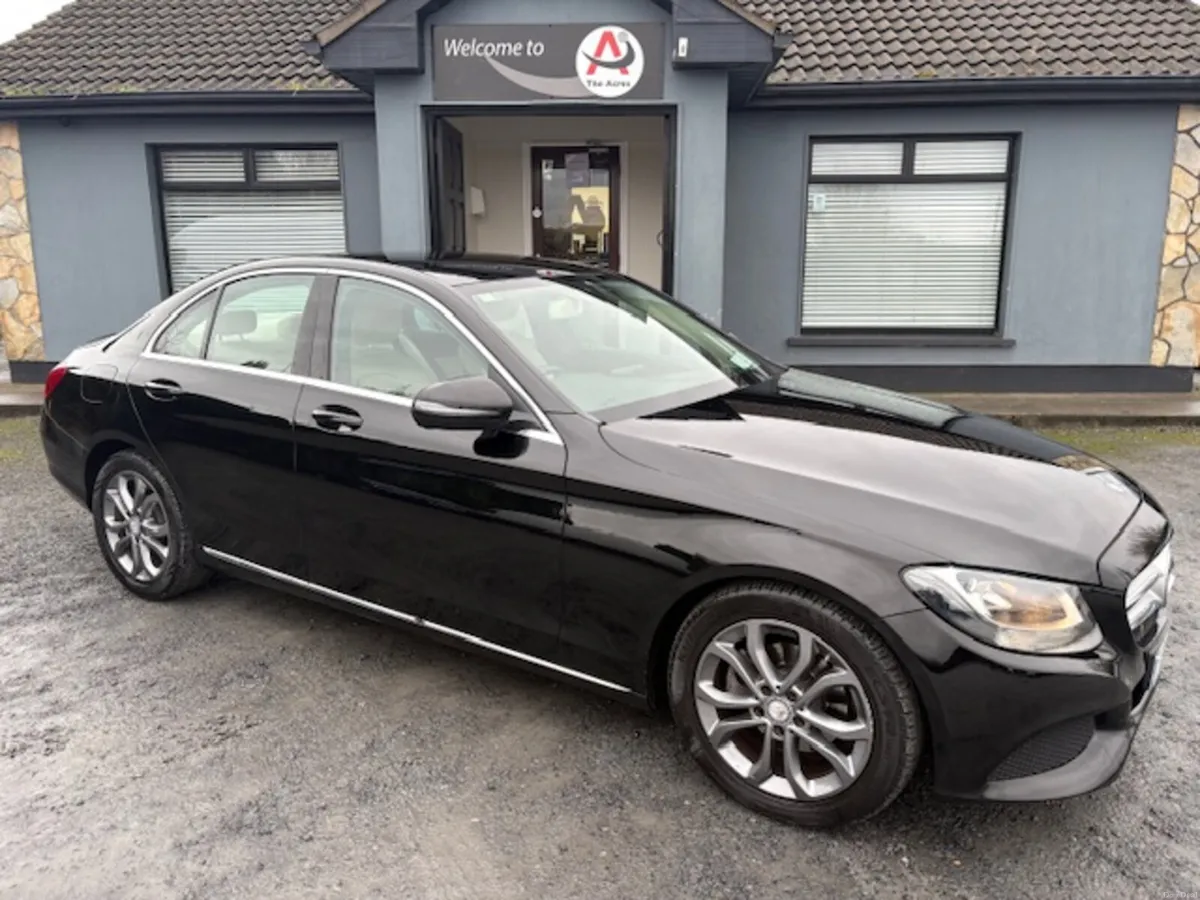 Mercedes-Benz C-Class 2017 - Image 2