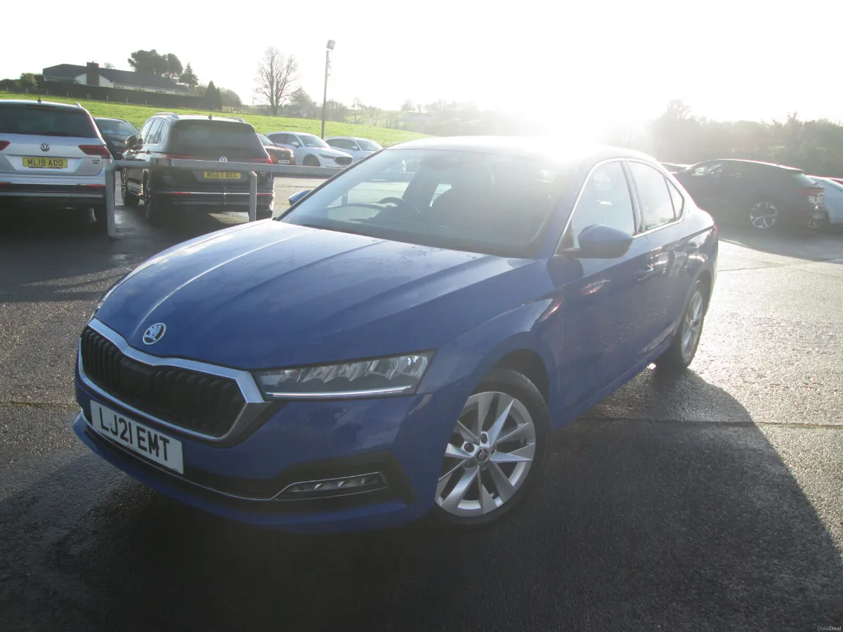 2021  SKODA  OCTAVIA  2.0  TDI  116  SEL  5DR - Image 2