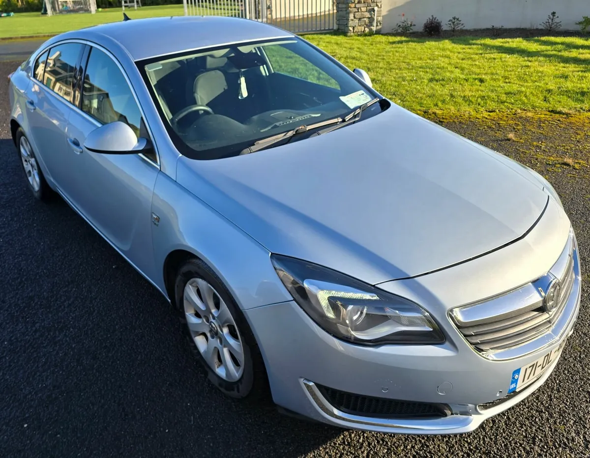 Vauxhall Insignia 2017 - Image 1