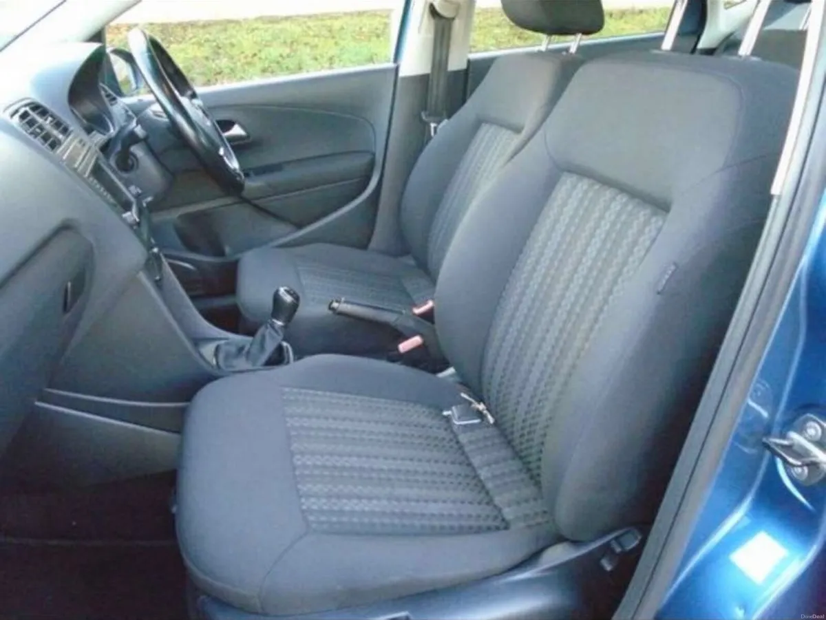 Volkswagen Polo 2017 - Image 3