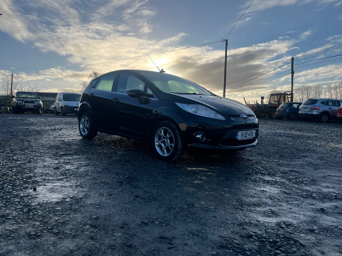 Ford Fiesta 2011 - Image 4
