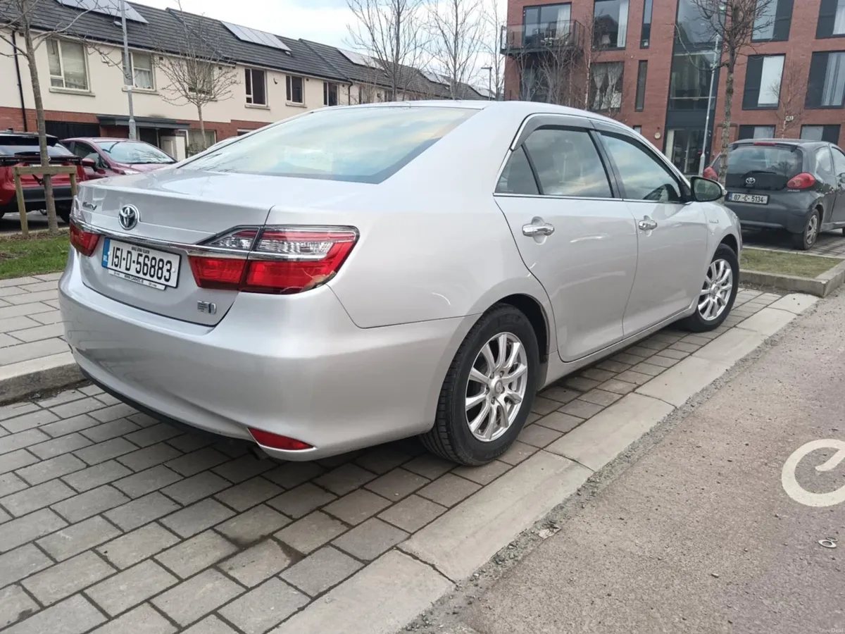 Toyota Camry Hybrid 2015 – Low Mileage - Image 3