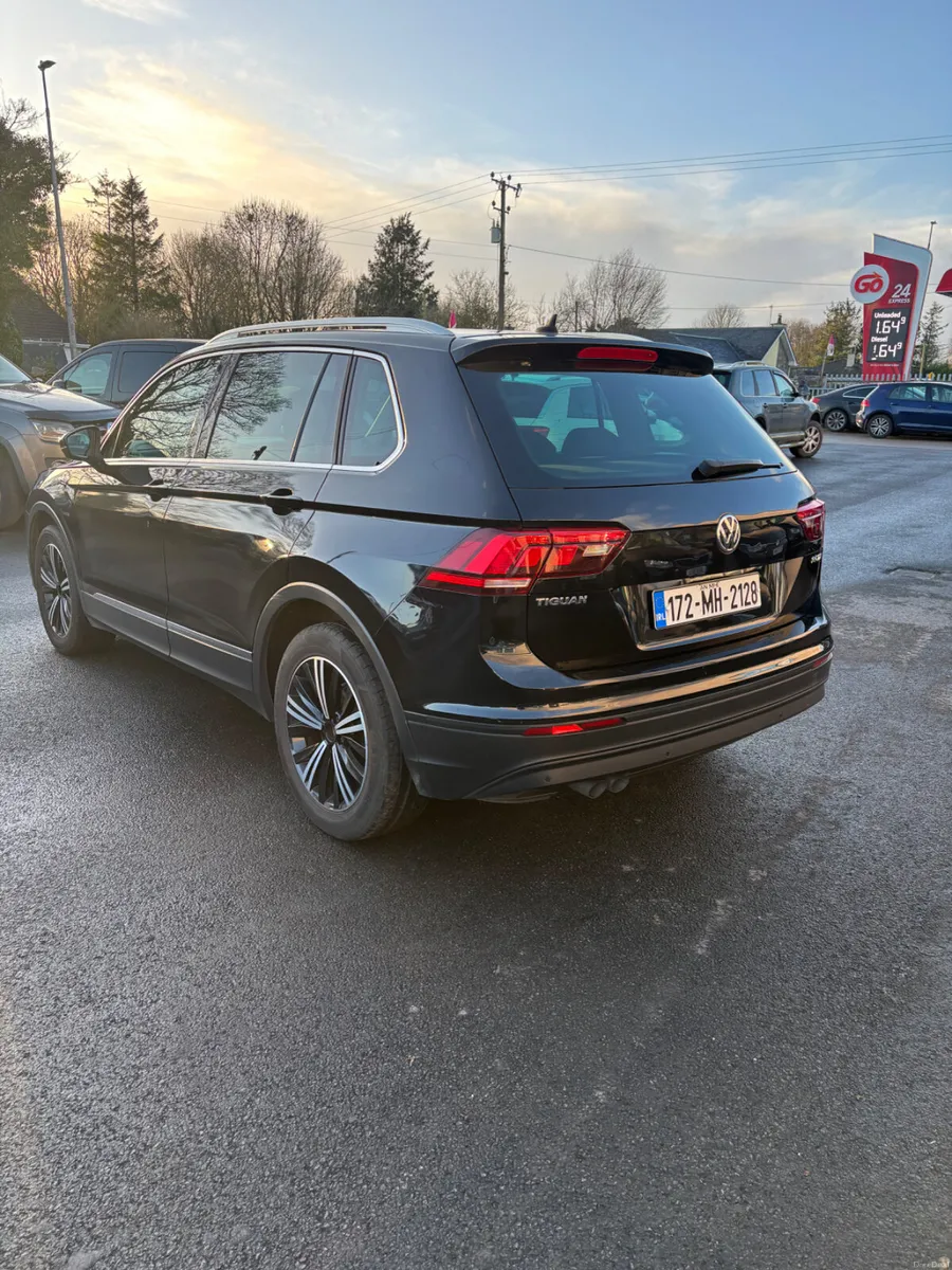 2017 Volkswagen Tiguan 2.0 TDI SE - Image 4