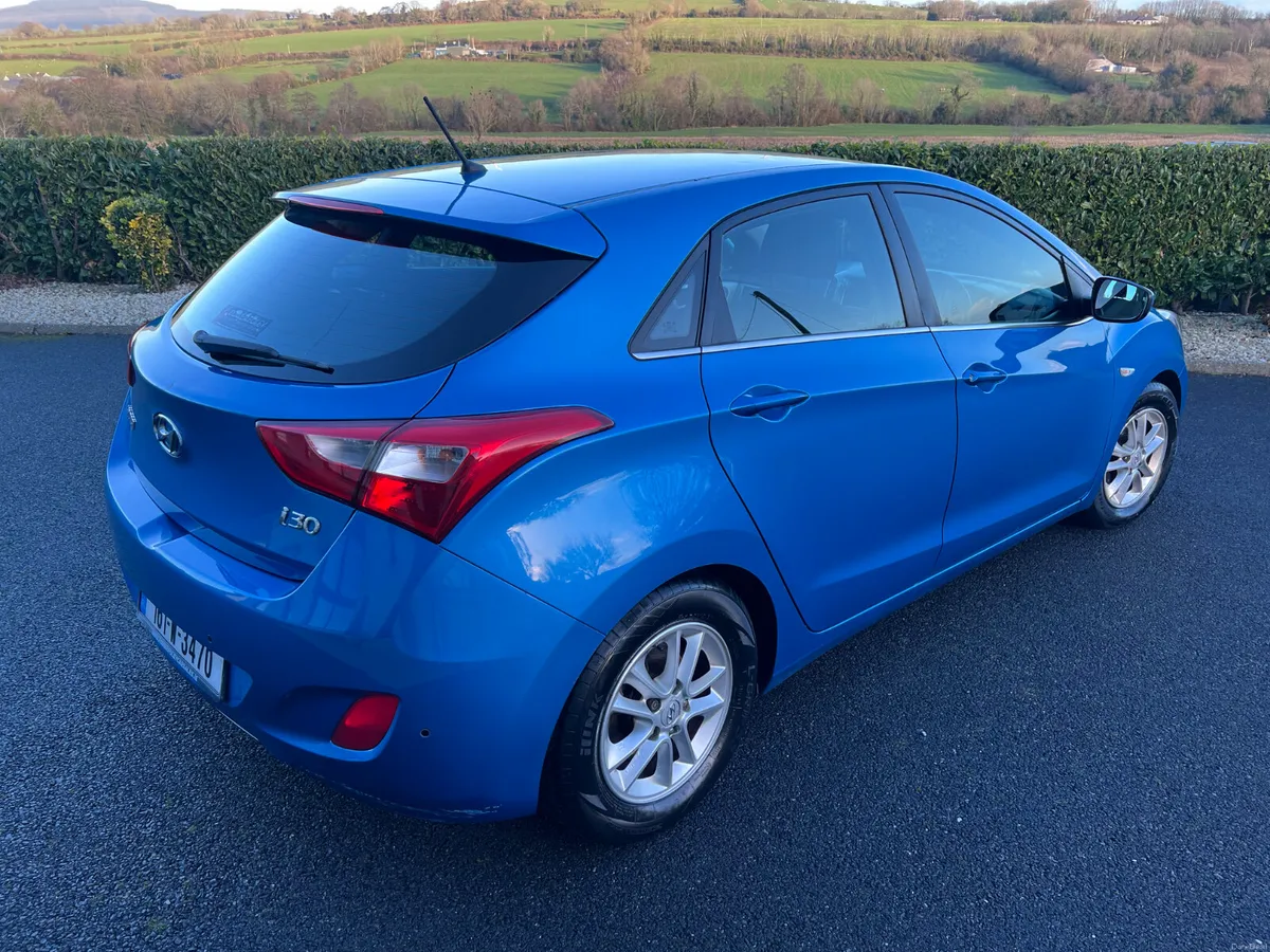 2016 Hyundai i30 1.6 Diesel 5Dr H/B Deluxe - Image 4