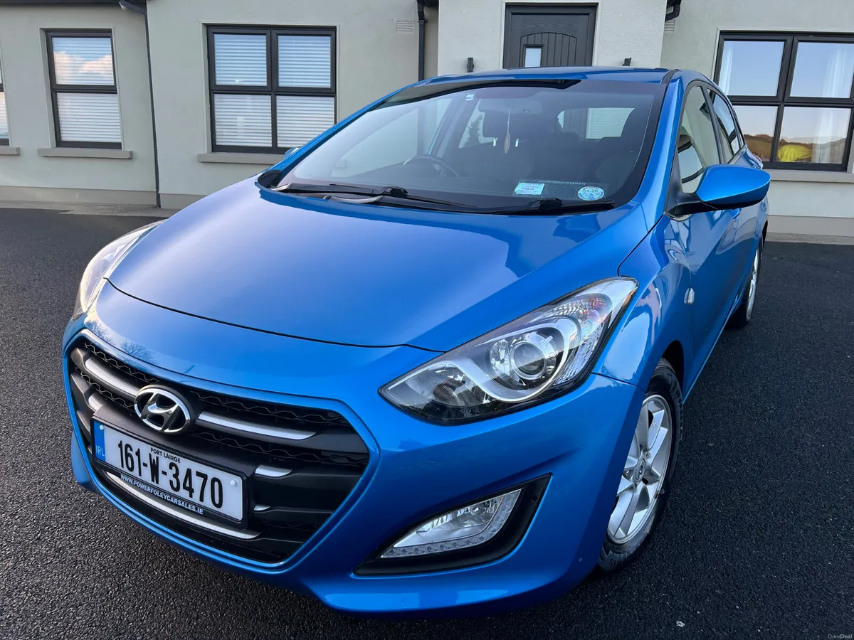 2016 Hyundai i30 1.6 Diesel 5Dr H/B Deluxe - Image 1
