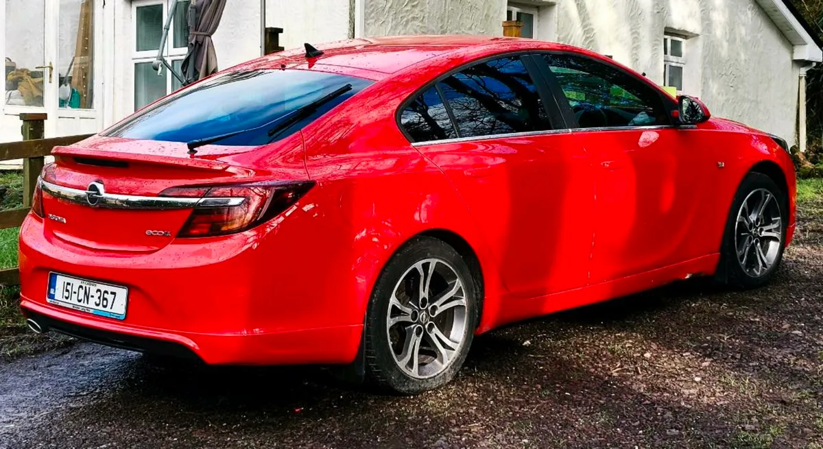 2015 Opel Insignia SRI LE 2.0CDTI Ecoflex - Image 2