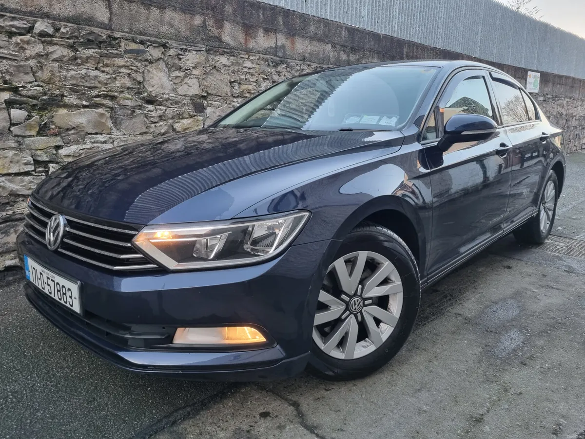 Volkswagen Passat 2017 - Image 4