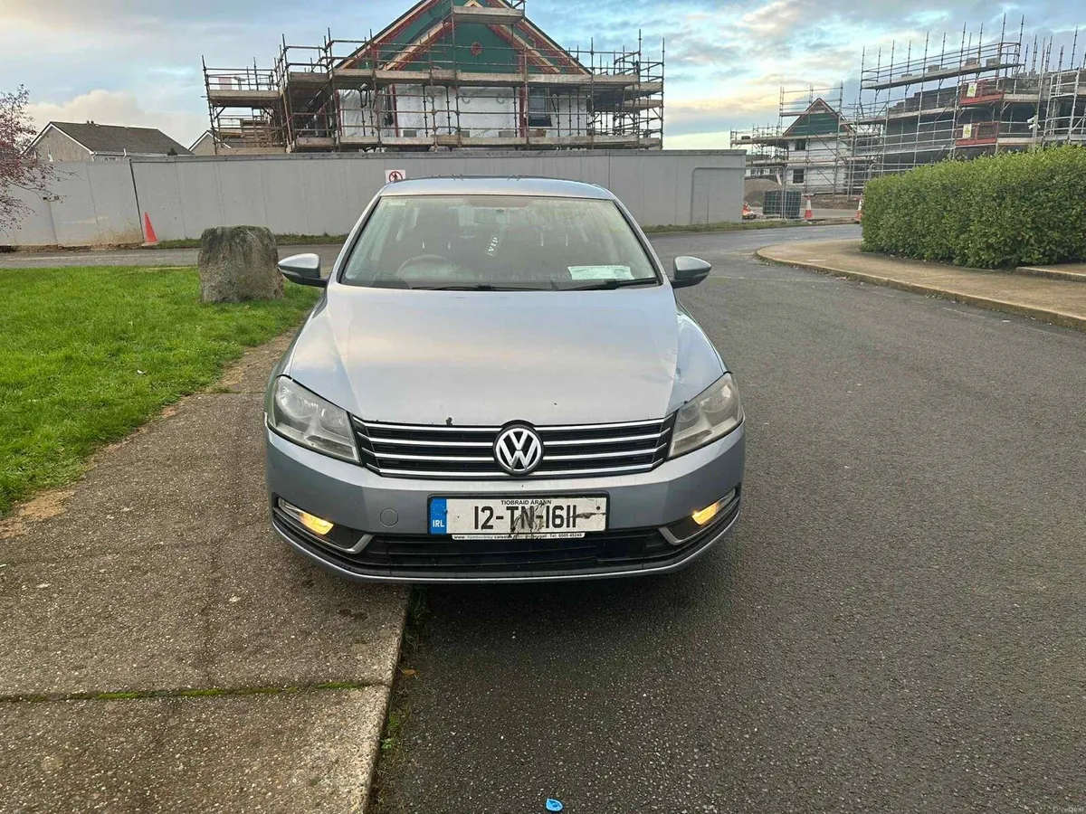 Volkswagen Passat - Image 4