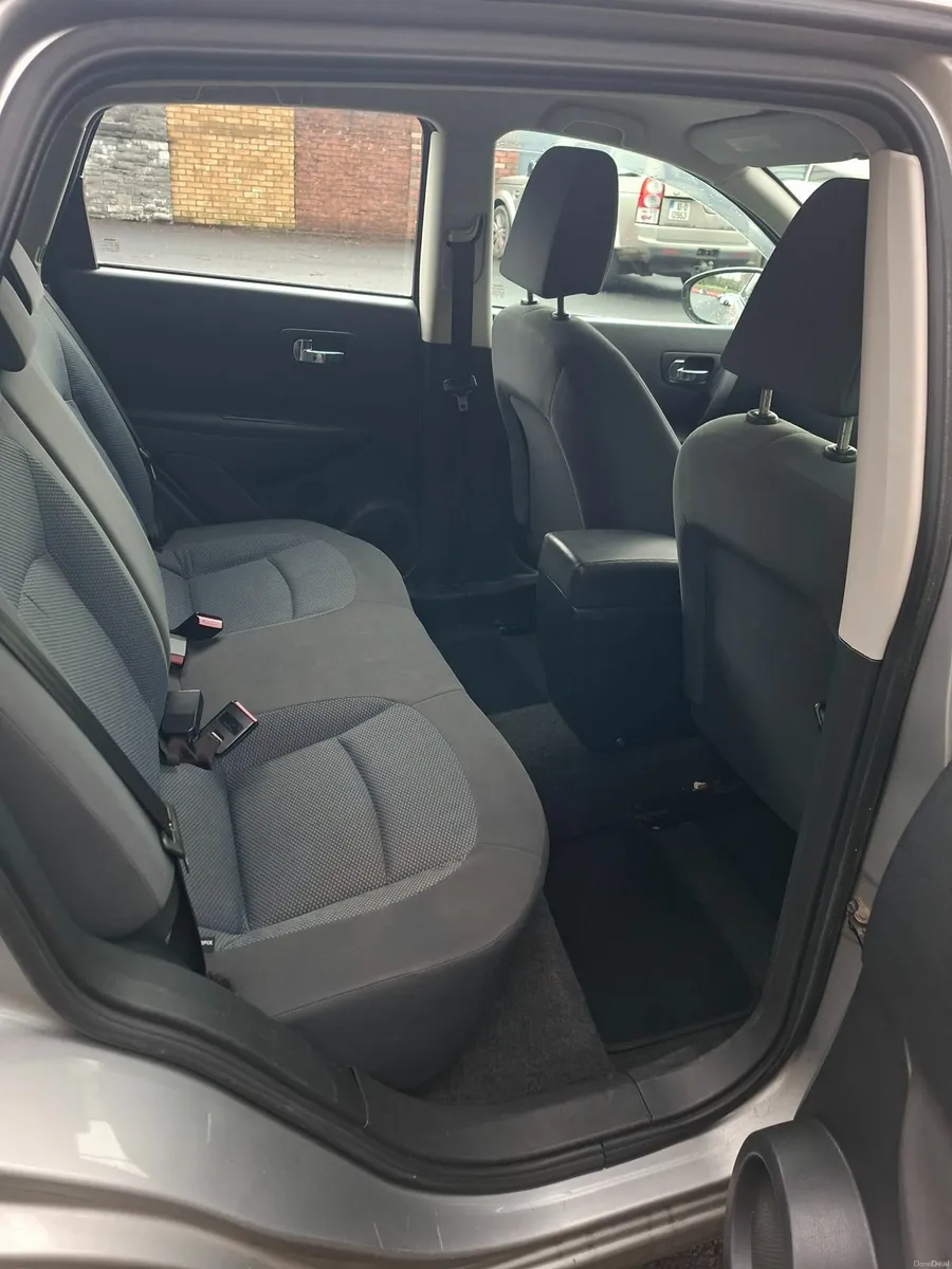 Nissan Qashqai 2008 - Image 4