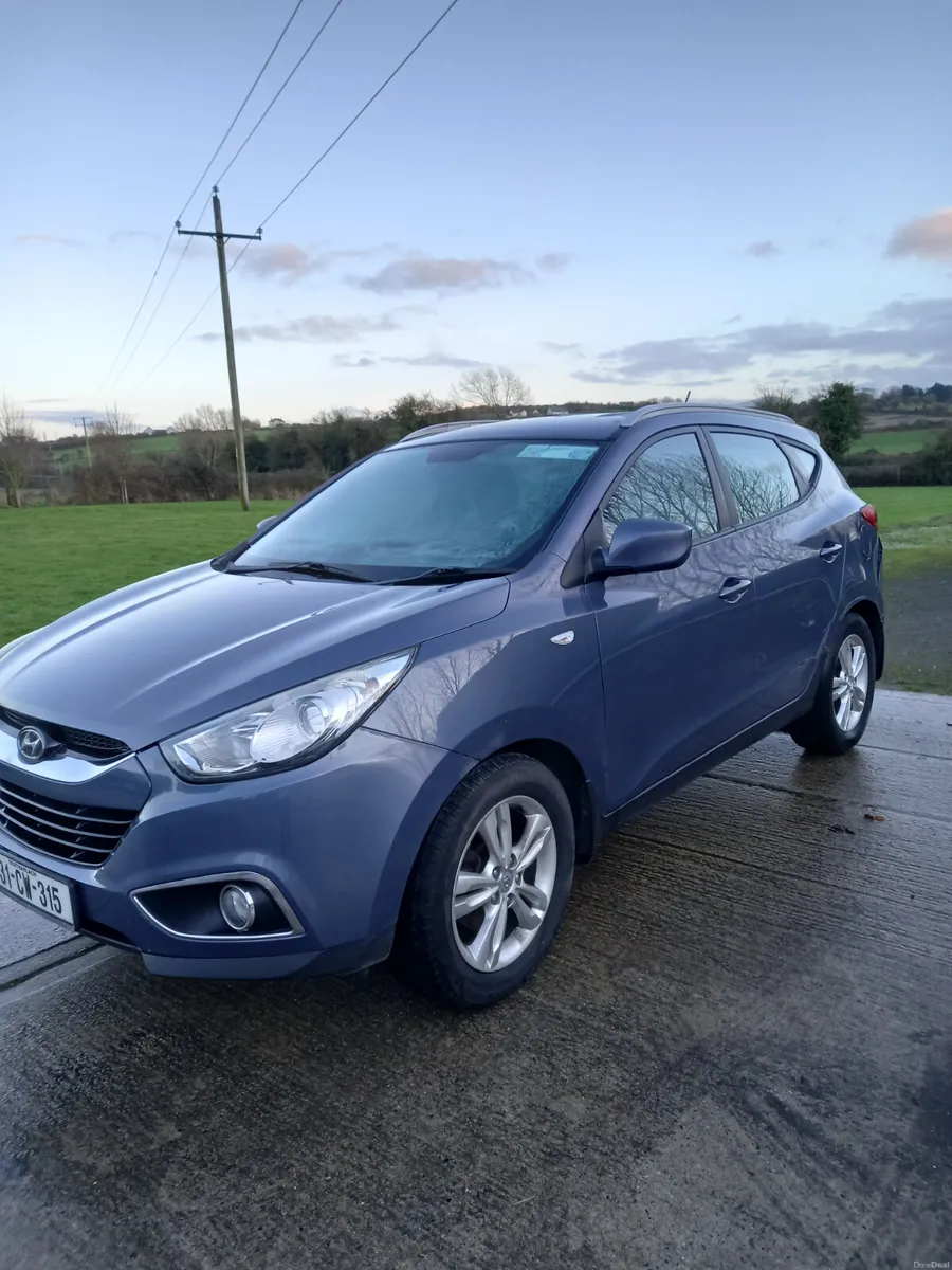 2013 Hyundai ix35 Automatic 2L Diesel - Image 2