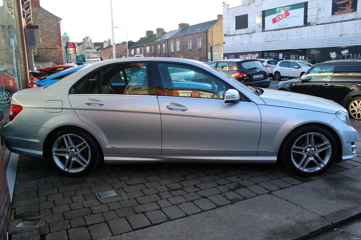 Mercedes-Benz C-Class C220d AMG SPORT AUTO 2013 - Image 2