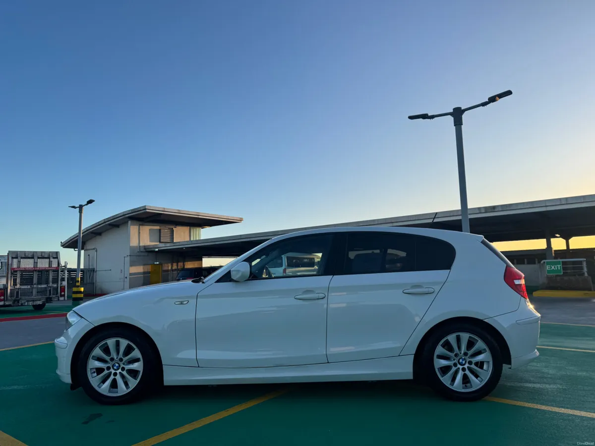 2011 BMW 116i Petrol AUTO - Image 3