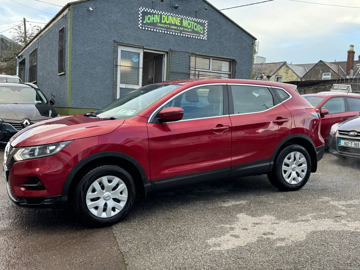 Nissan Qashqai petrol,high driving position - Image 4