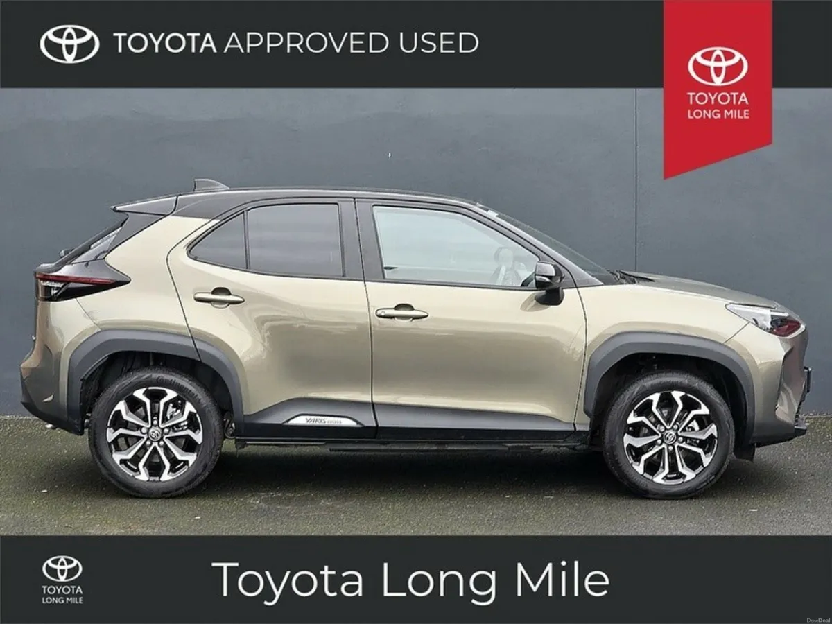 Toyota Yaris Cross 1.5 Hybrid Luna sport 5Dr - Image 3