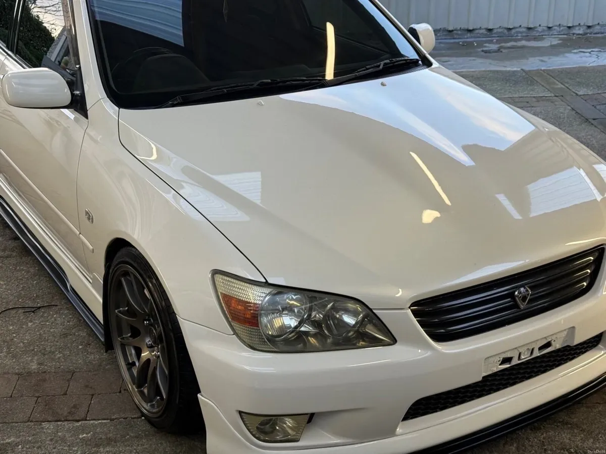 Toyota Altezza 2000 - Image 3