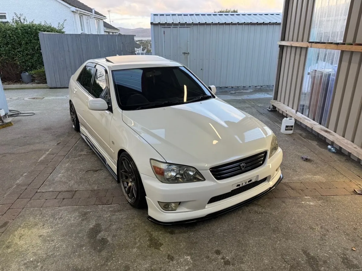 Toyota Altezza 2000 - Image 4