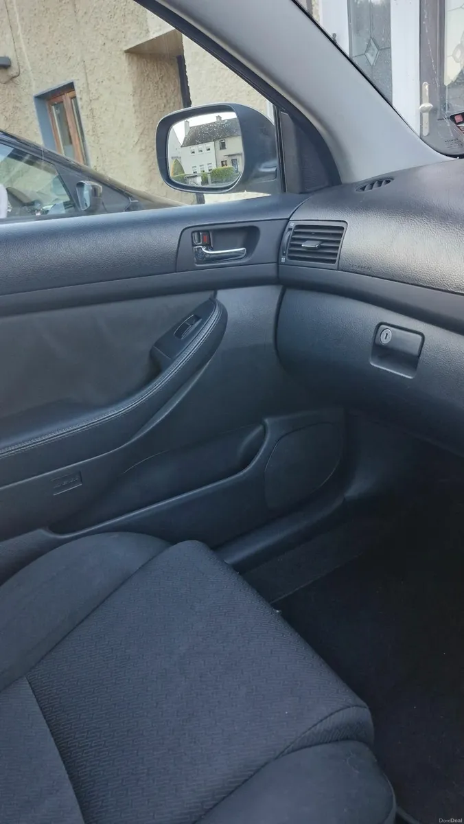 Toyota Avensis 2007 Strata 1.6L - Image 3