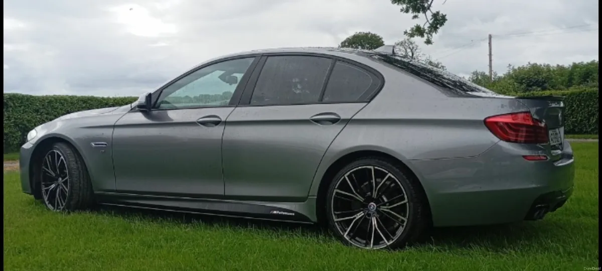 BMW 5-Series M sport 2014 - Image 4