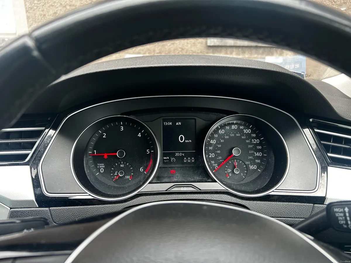 VW Passat 2L 150BHP - Image 3