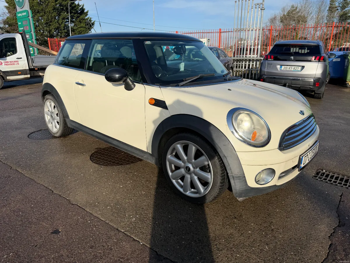 2007 Mini Cooper LOW MILES - Image 1