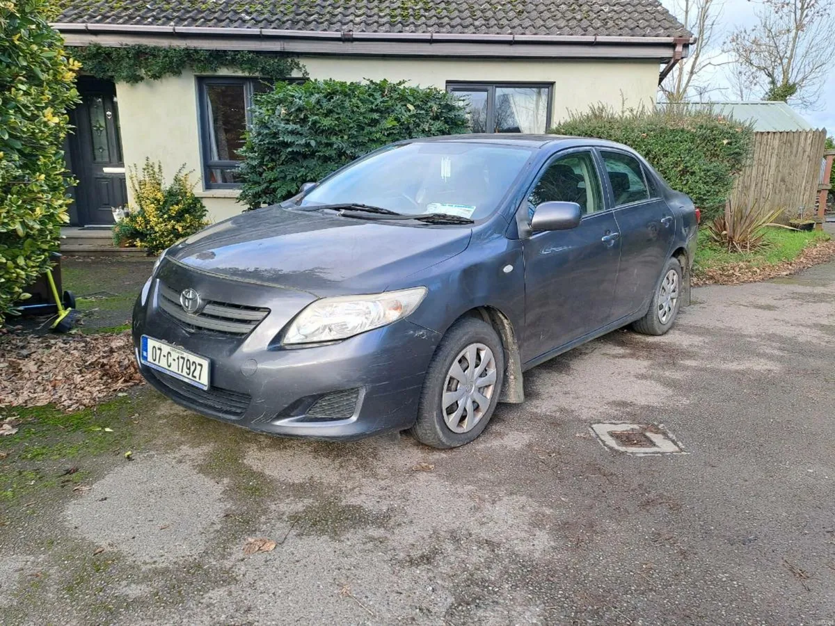 Toyota Corolla - Image 1