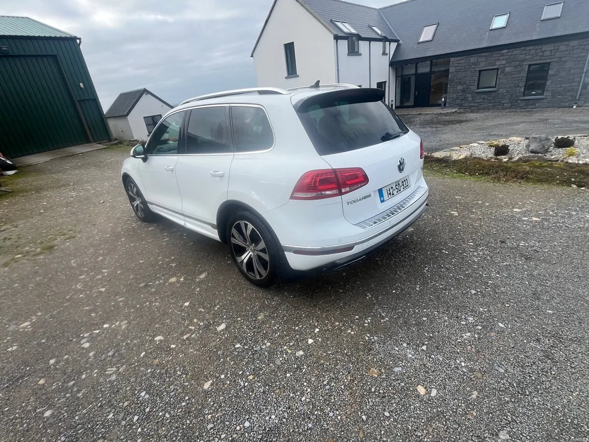 Volkswagen Touareg Rline 2014 Air Suspension - Image 4