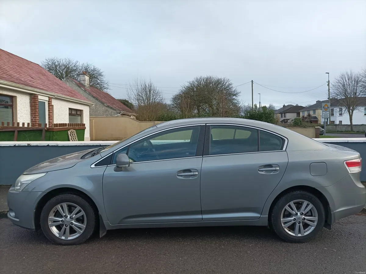 2010 Toyota Avensis New NCT 10/26 - Image 4