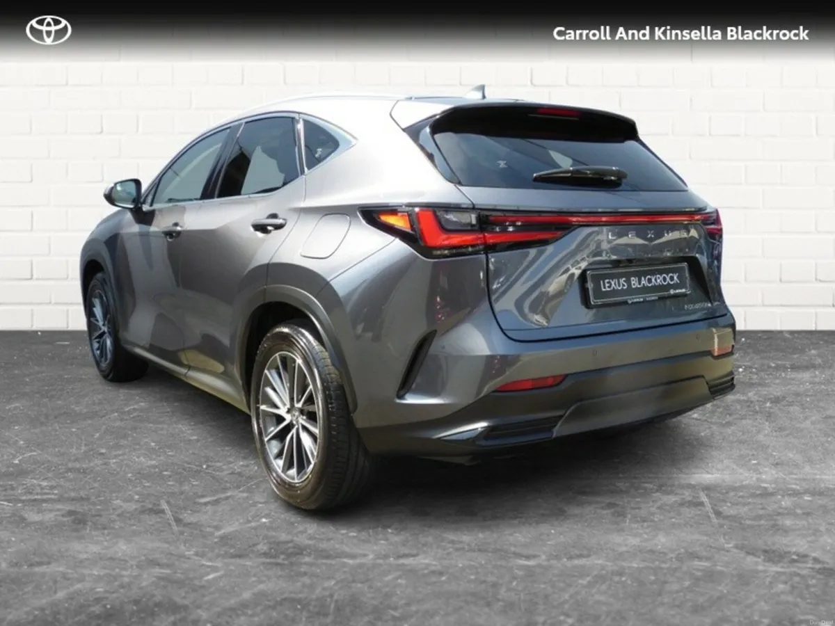 Lexus NX PHEV Executive AWD - Image 4