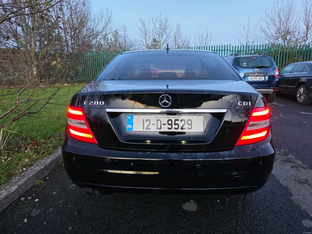 Mercedes-Benz  C Class - Image 4