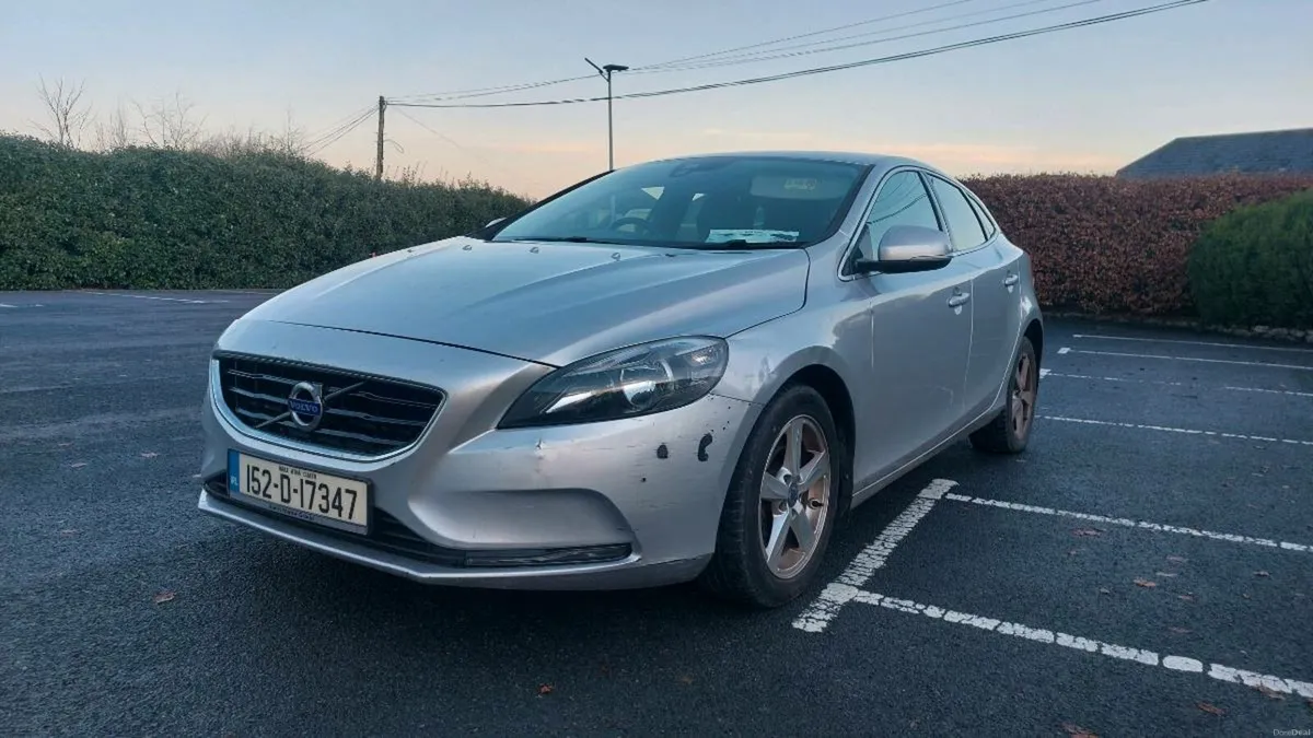Volvo V40 2015 Price 5350 - Image 3