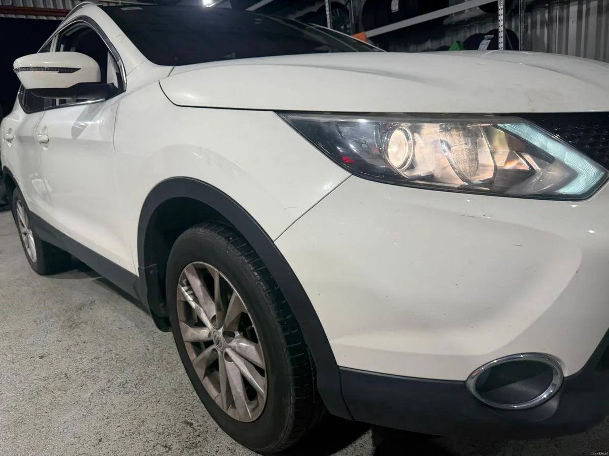 Nissan Qashqai 2016 - Image 2