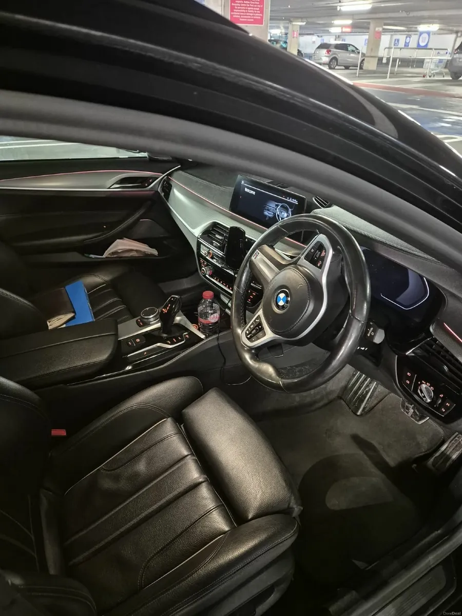 BMW 5-Series 2020 - Image 3