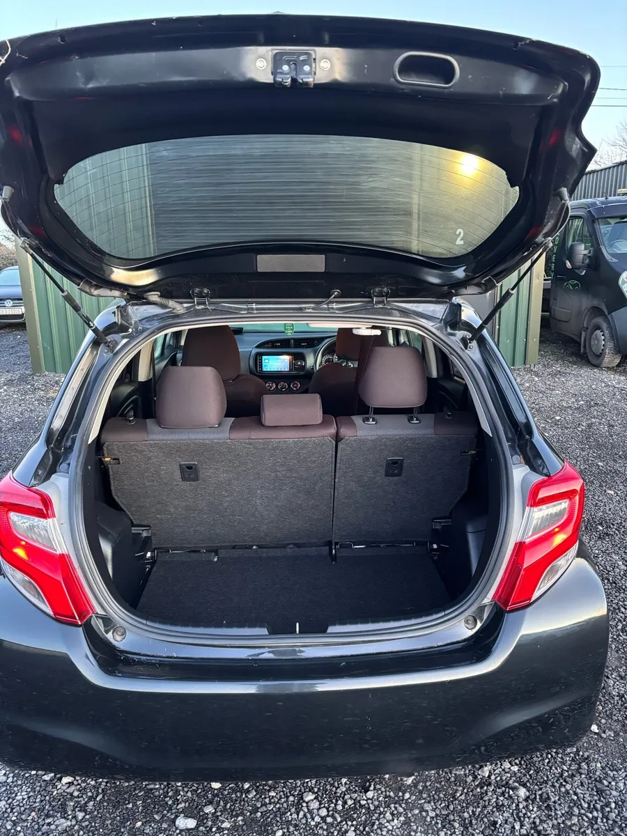 2016 Toyota Vitz 1.3, Push Start, NCT Jun2027 - Image 6