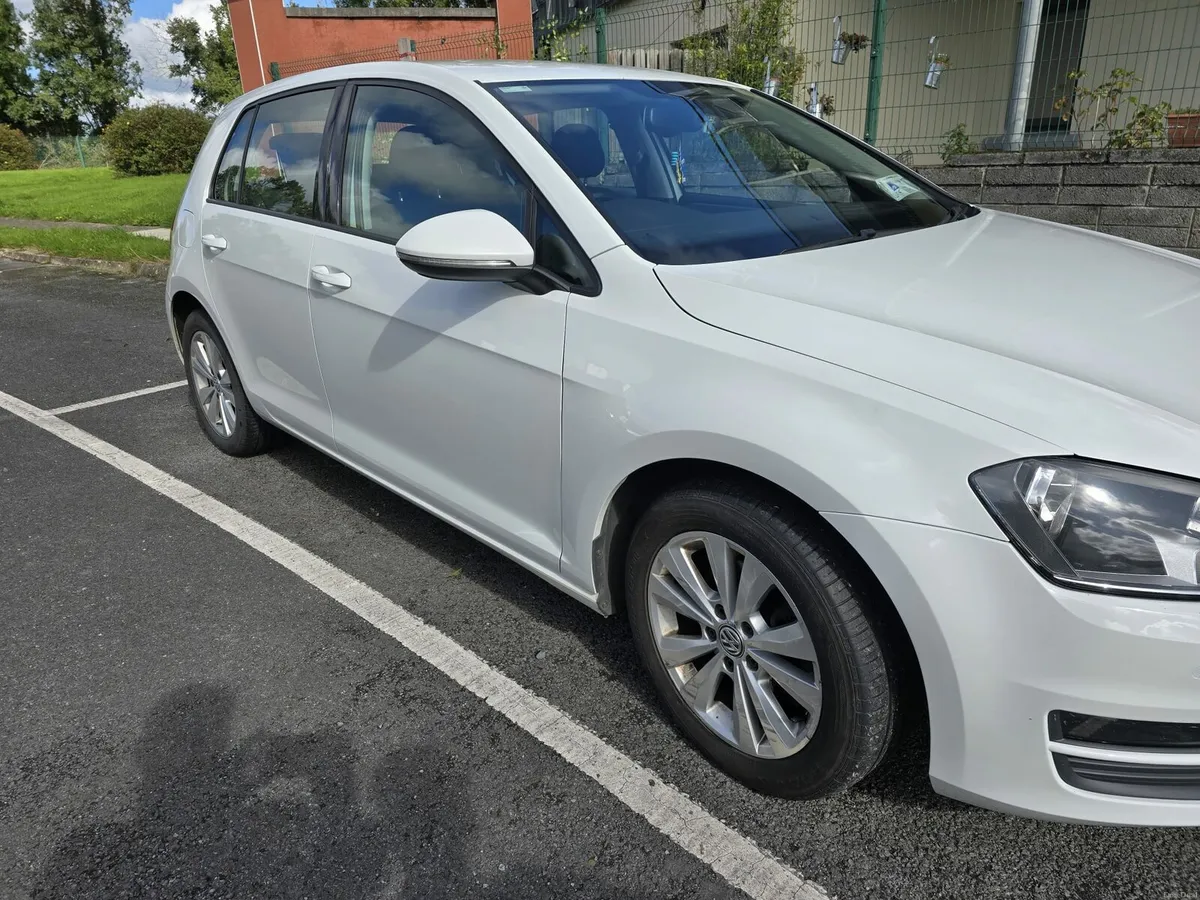 VW GOLF TDI BLUEMOTION 1.6 2016 NEWLY SERVICE - Image 2