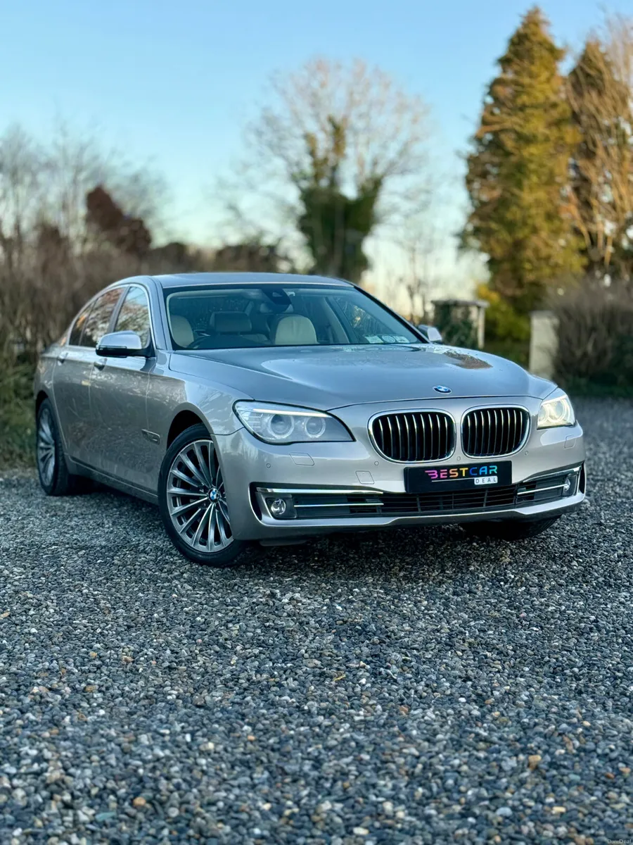 2014 BMW 7-Series 730d auto - Image 2