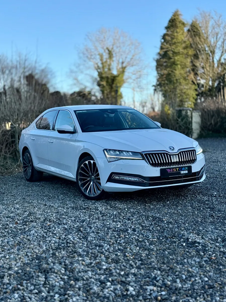 2023 Skoda Superb Style 2.0 TDI 150HP - Image 2