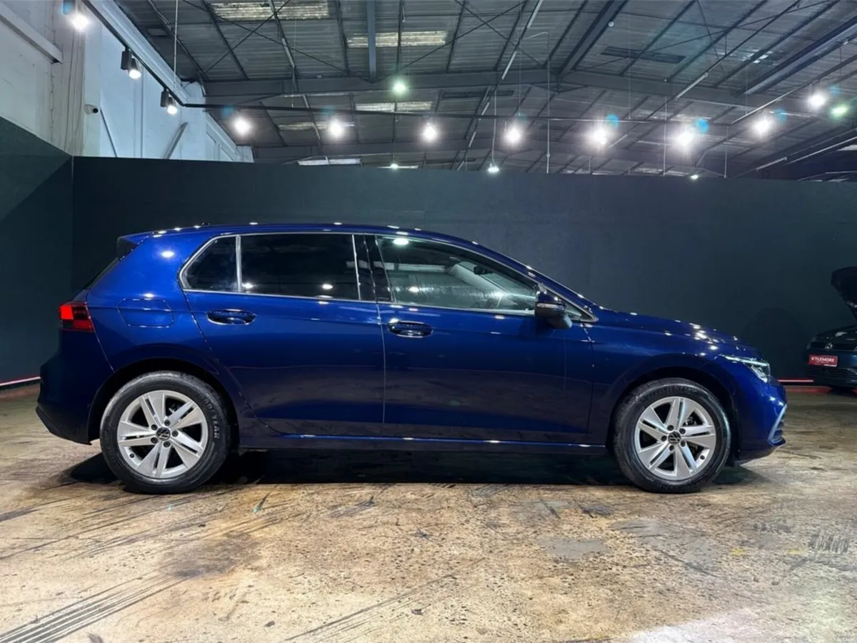 Volkswagen Golf ETSI ACTIVE - FACTORY ALLOYS - DIG - Image 3