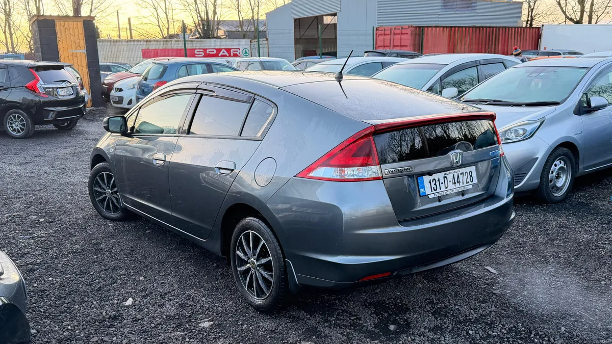 Honda Insight 2013 Fully Automatic - Image 4
