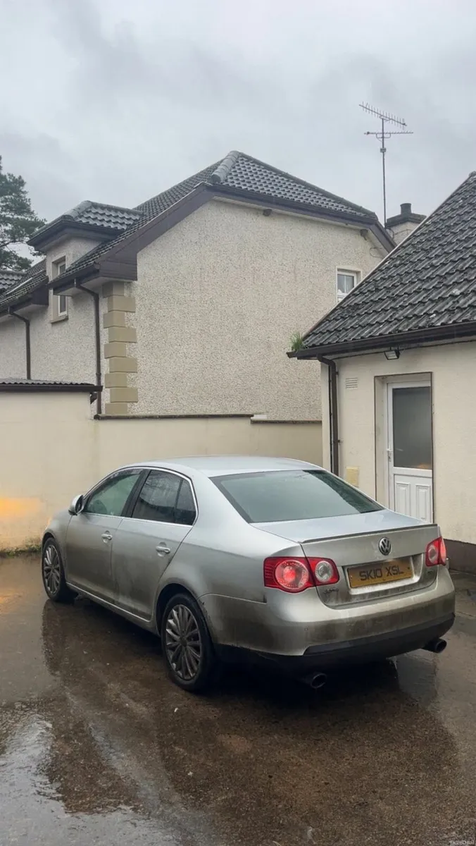 Volkswagen jetta - Image 2