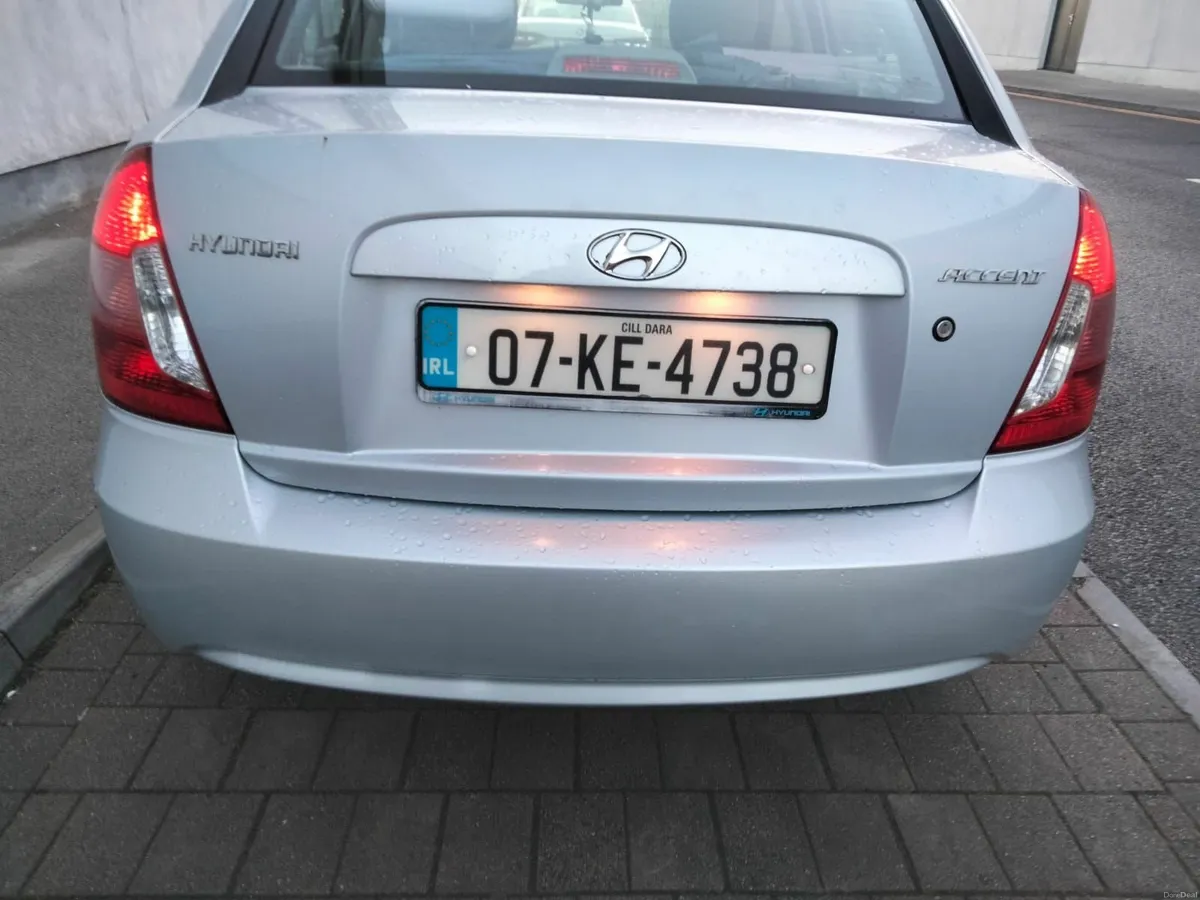 Hyundai Accent 2007 - Image 3