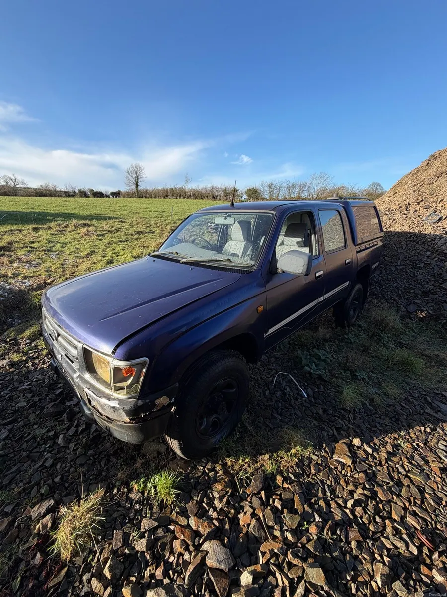 Toyota Hilux 2.4 turbo - Image 2
