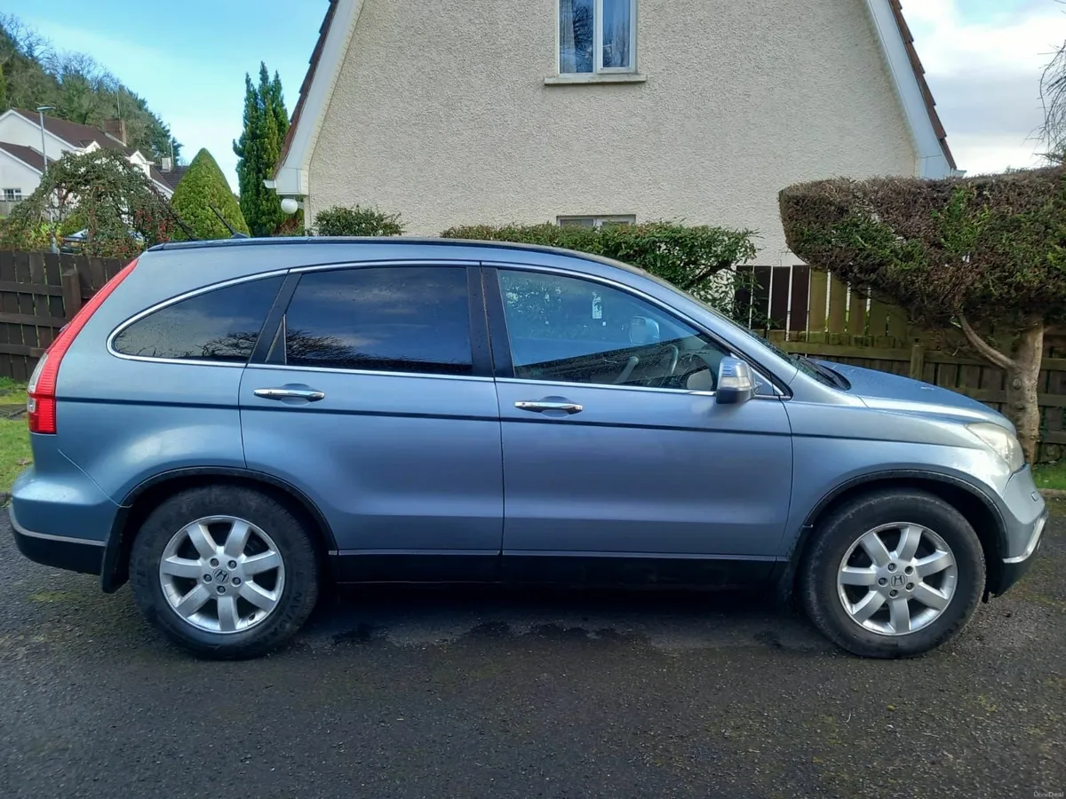 Honda CR-V 2007 - Image 1