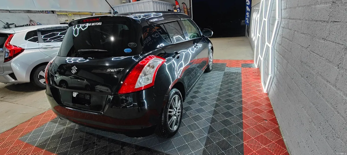 2013 Suzuki Swift 1.2 Automatic - Image 4